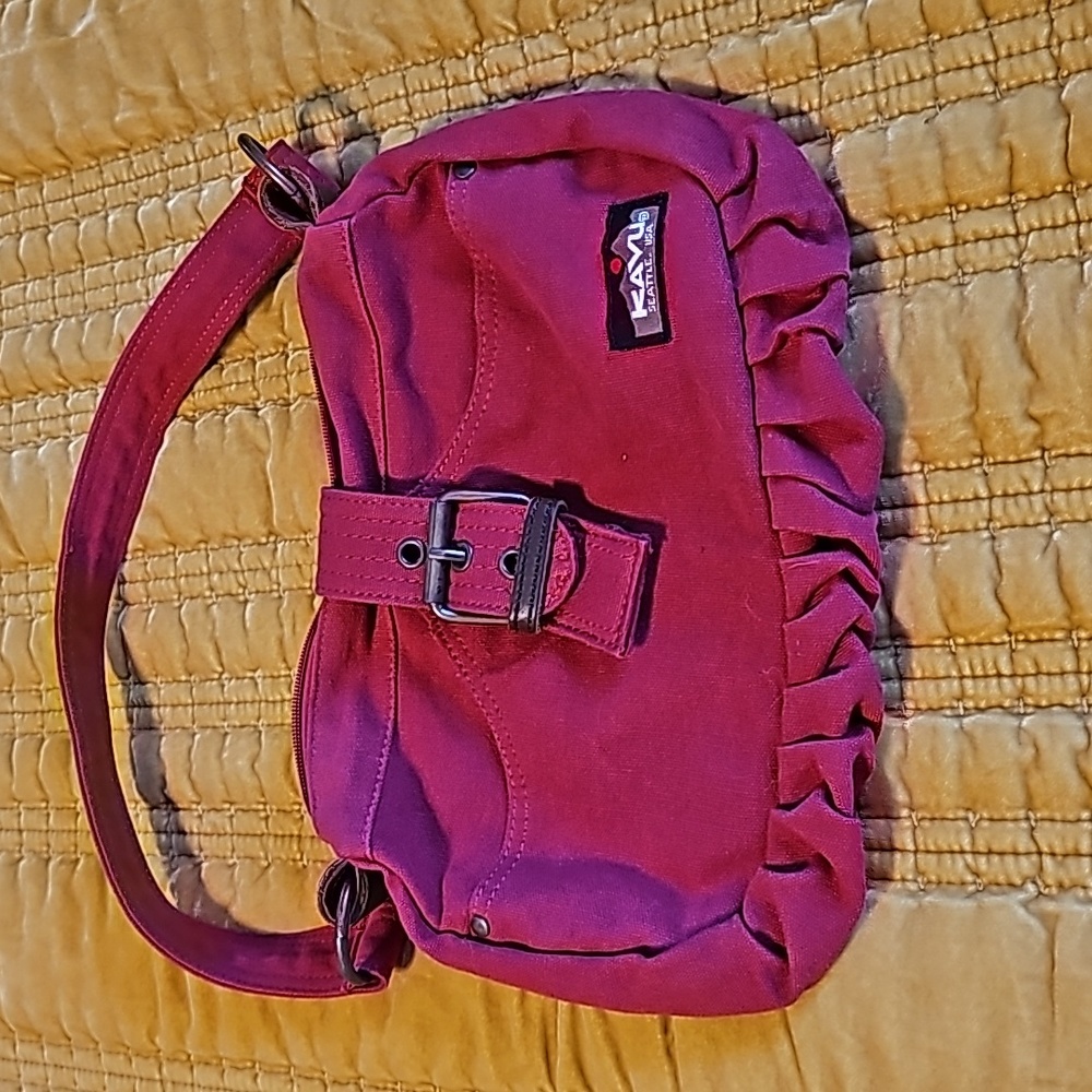 Kavu purse